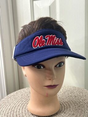 VTG Ole Miss Rebels NCAA Zephyr Visor Hat Cap Size M/L Blue